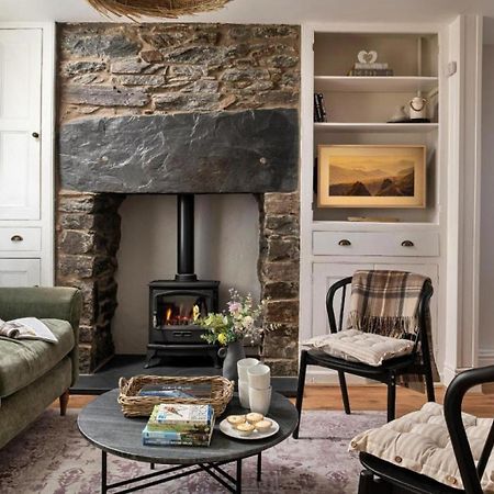 Finest Retreats - Bwthyn Llechi, Slate Cottage Blaenau Ffestiniog Bagian luar foto