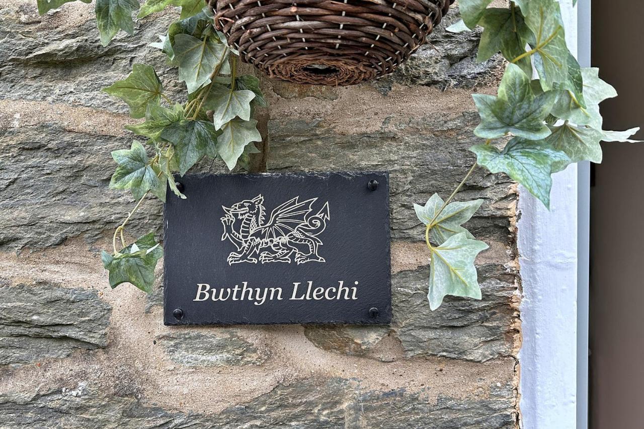 Finest Retreats - Bwthyn Llechi, Slate Cottage Blaenau Ffestiniog Bagian luar foto